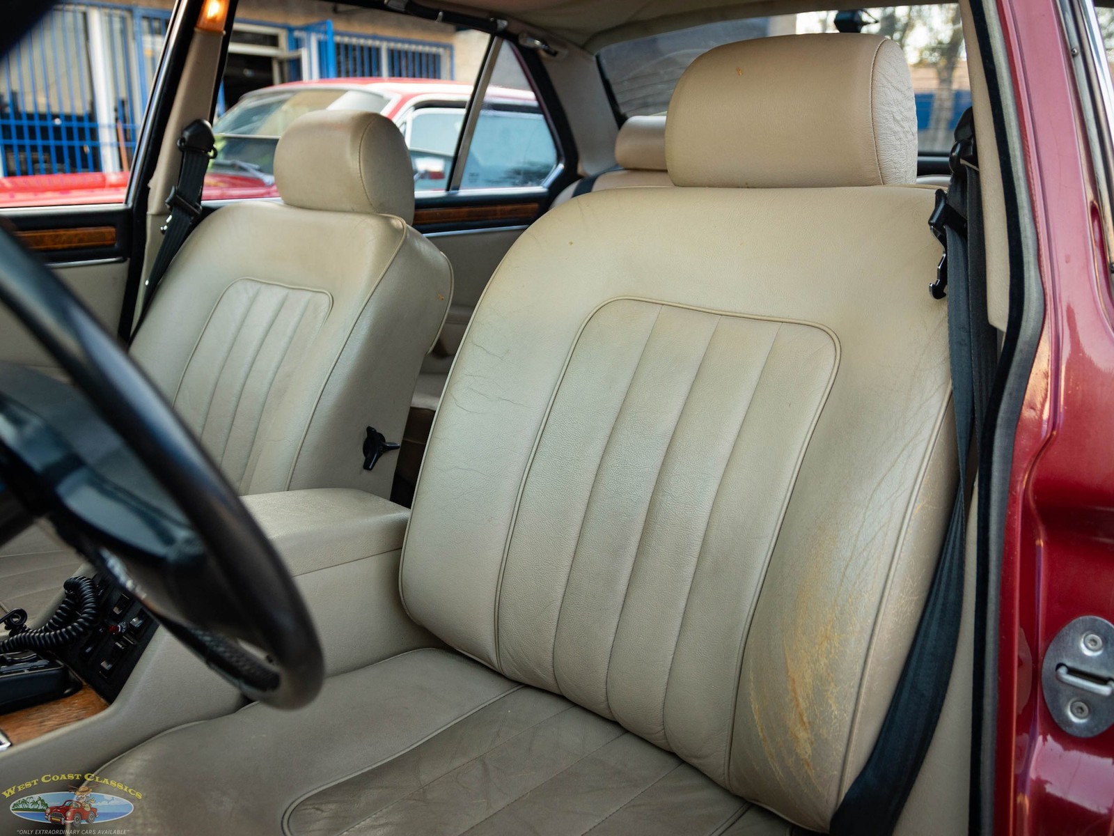 Jaguar-XJ6-1987-Sedan-27