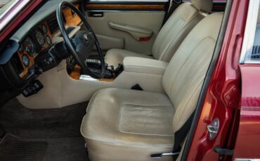 Jaguar-XJ6-1987-Sedan-31