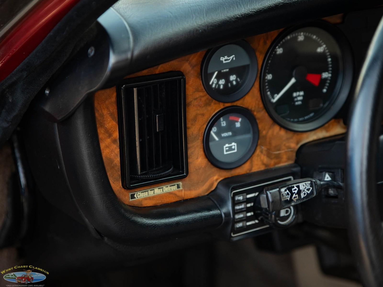 Jaguar-XJ6-1987-Sedan-37