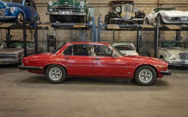 Jaguar-XJ6-1987-Sedan-6