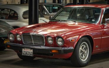 Jaguar-XJ6-1987-Sedan-8