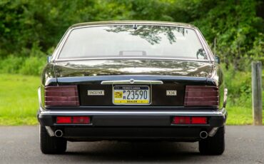Jaguar-XJ6-1988-Sedan-10