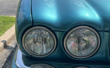 Jaguar-XJR-1995-Sedan-10