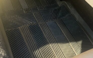 Jaguar-XJR-1995-Sedan-18