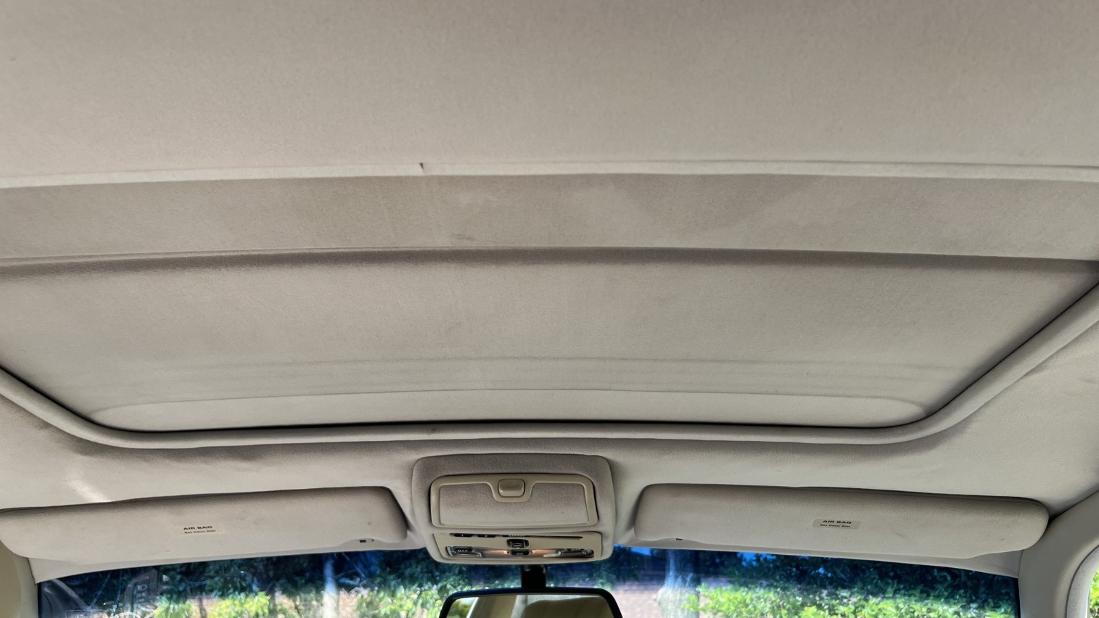 Jaguar-XJR-1995-Sedan-21