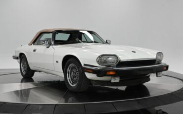 Jaguar-XJS-1993-Convertible-11