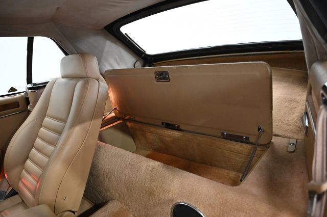 Jaguar-XJS-1993-Convertible-22
