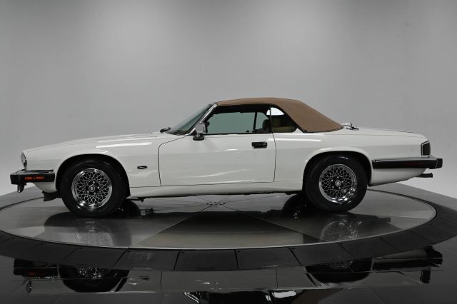 Jaguar-XJS-1993-Convertible-3
