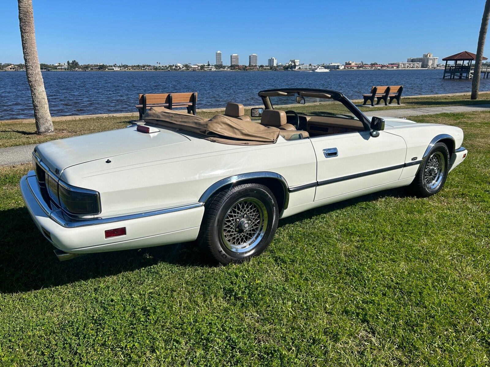Jaguar-XJS-1994-Convertible-6