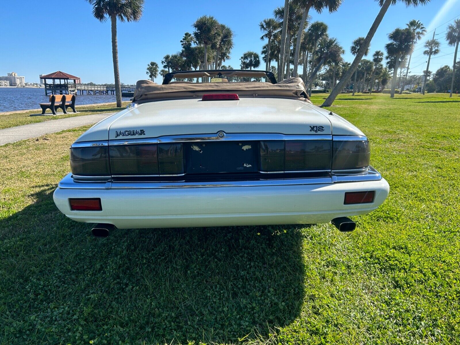 Jaguar-XJS-1994-Convertible-7