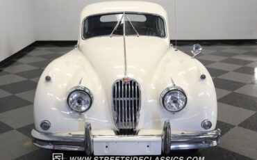 Jaguar-XK-1956-Coupe-15