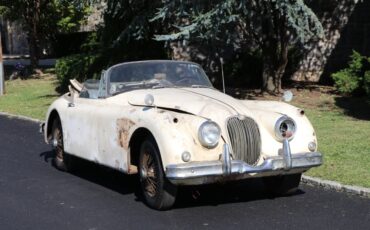 Jaguar-XK-1960-Drophead-Coupe-2