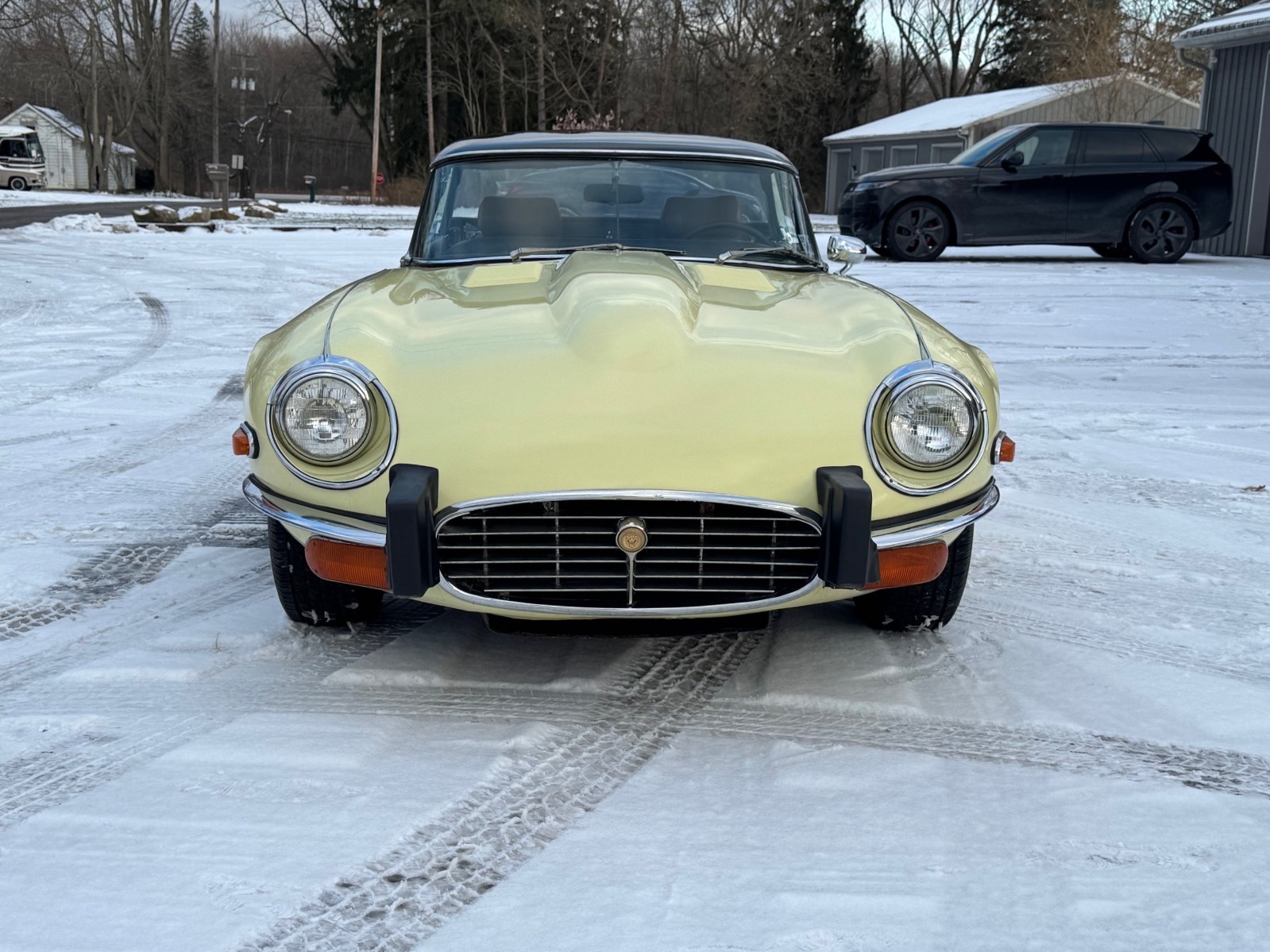 Jaguar-XK-1974-Convertible-1