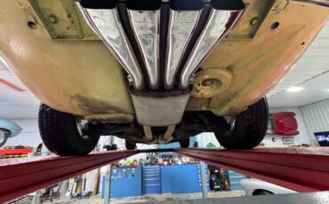 Jaguar-XK-1974-Convertible-23