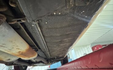 Jaguar-XK-1974-Convertible-24