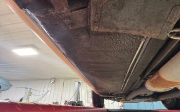 Jaguar-XK-1974-Convertible-25