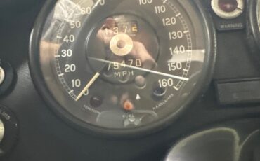 Jaguar-XK-1974-Convertible-26