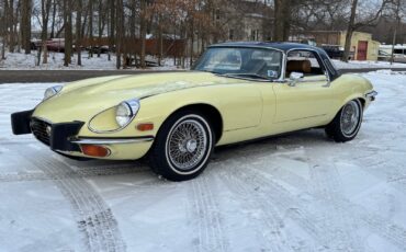 Jaguar-XK-1974-Convertible-7