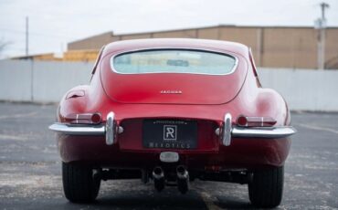 Jaguar-XKE-1963-10
