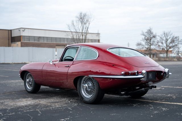 Jaguar-XKE-1963-11