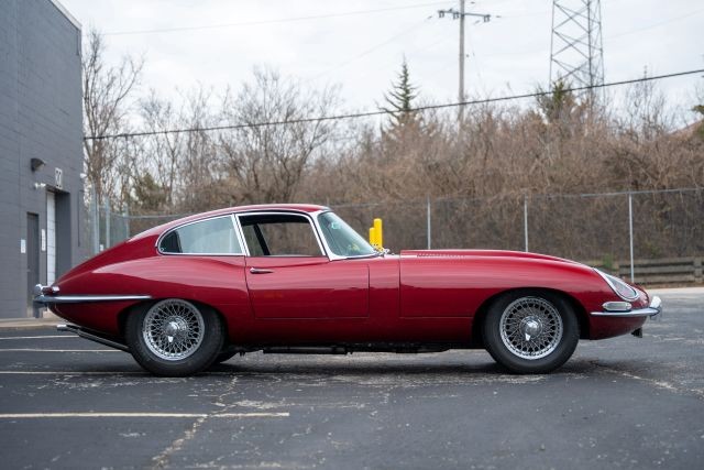 Jaguar-XKE-1963-9
