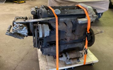 Jaguar-XKE-1968-22-14