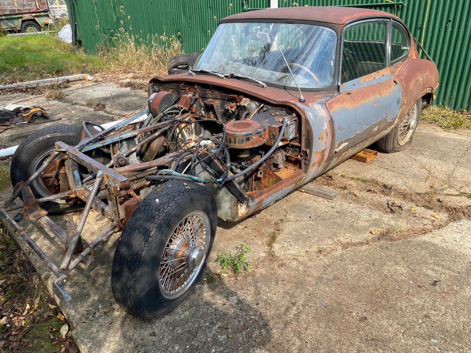 Jaguar-XKE-1968-22-5