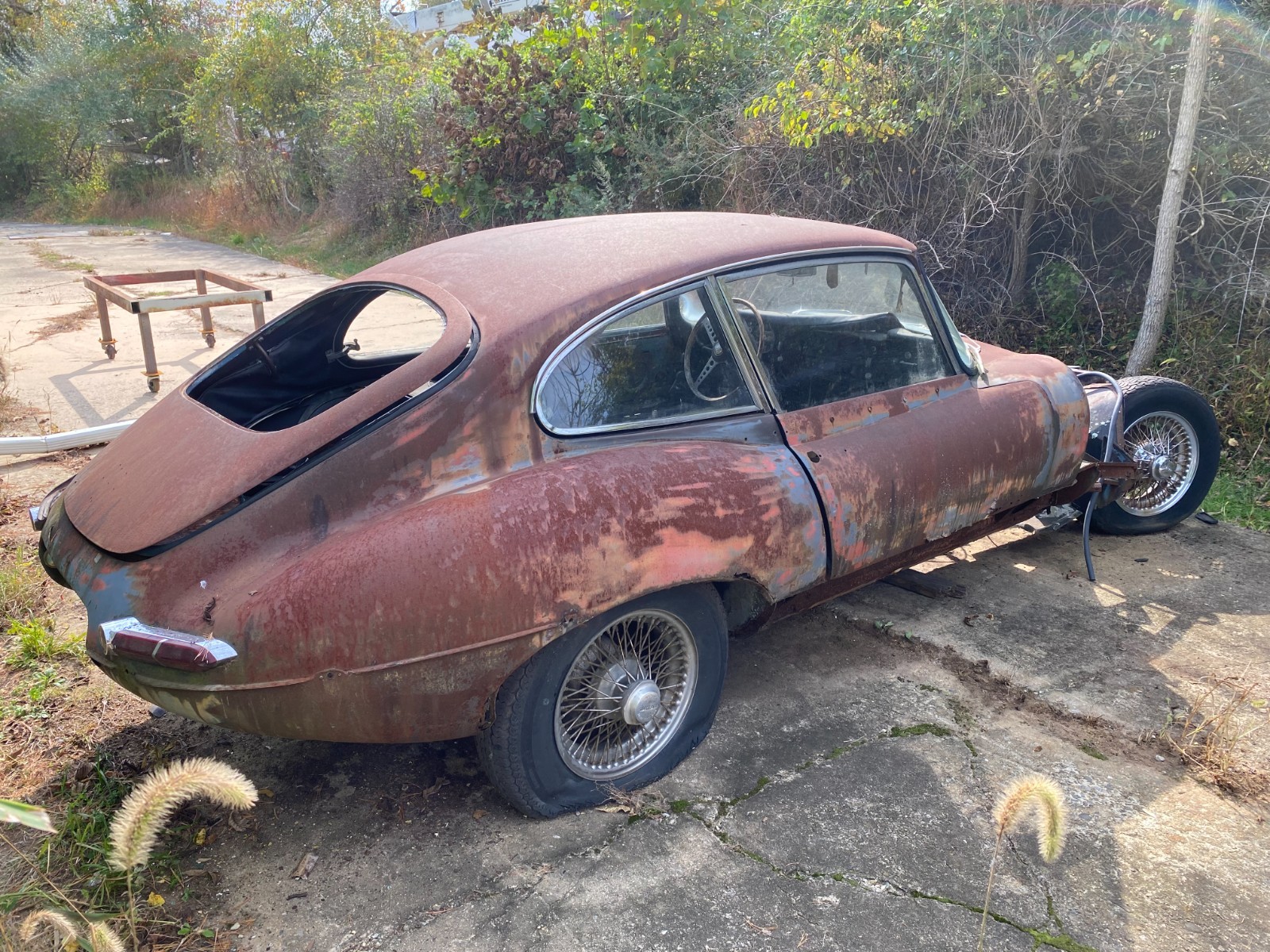 Jaguar-XKE-1968-22-6