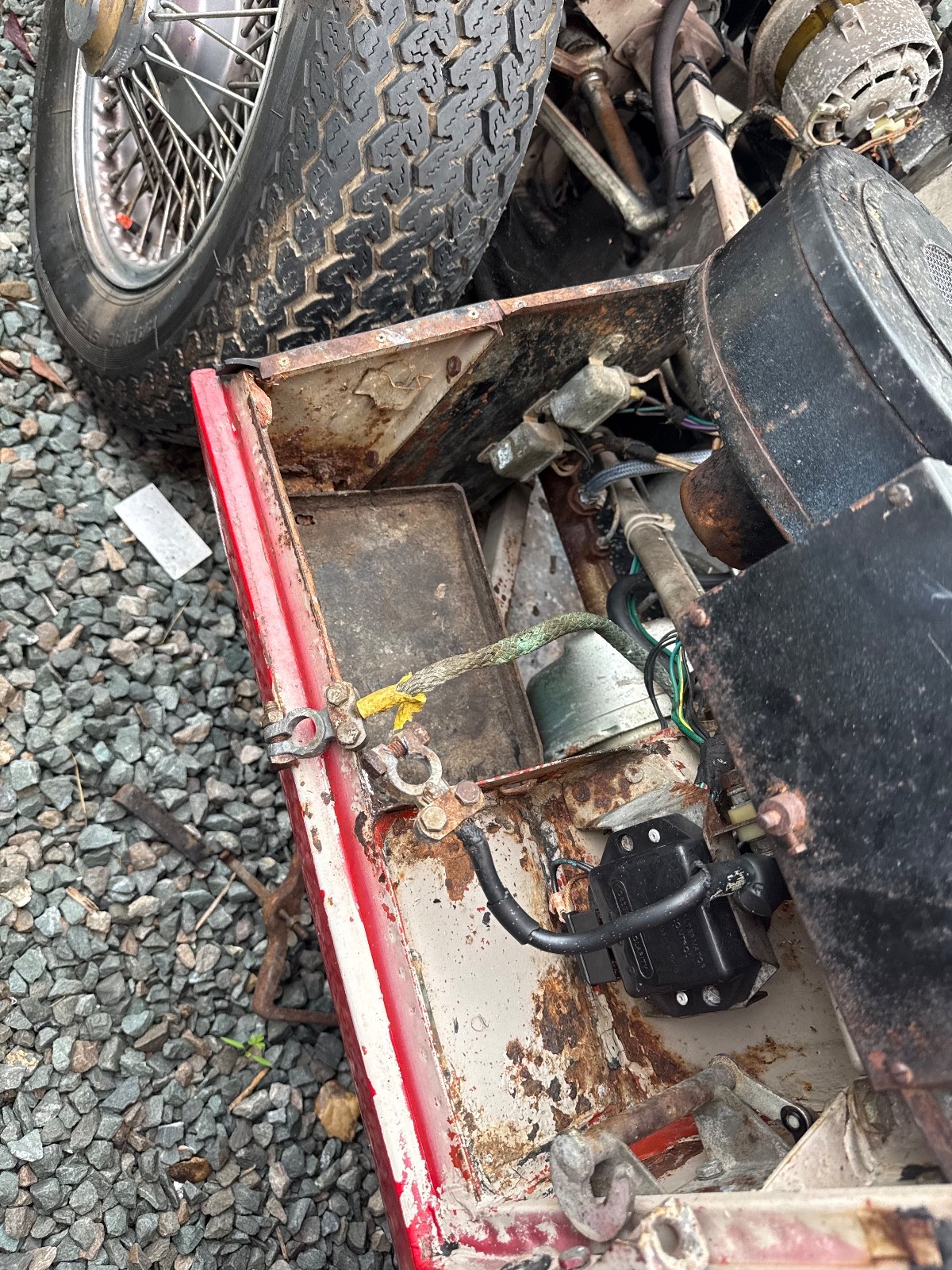 Jaguar-XKE-1969-Hatchback-19