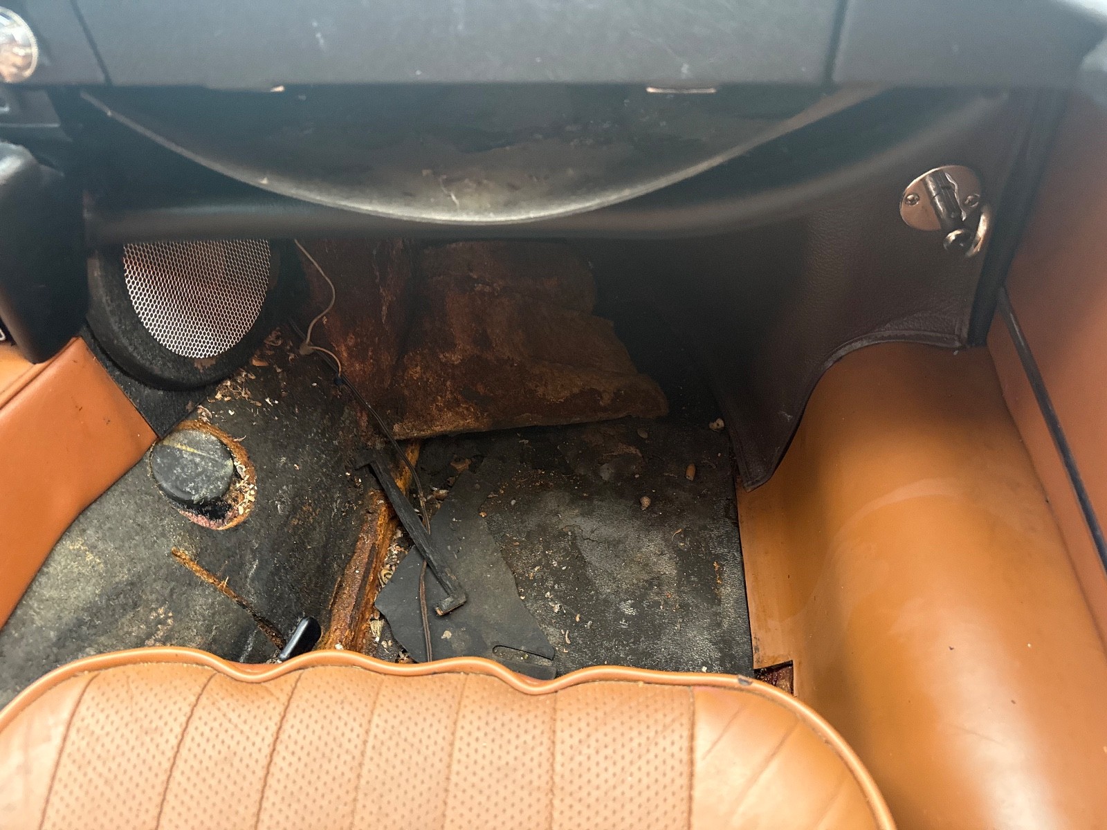 Jaguar-XKE-1969-Hatchback-29