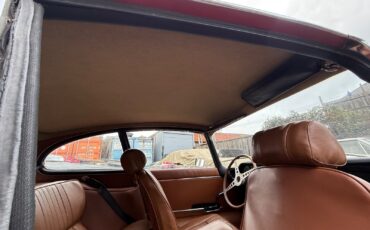 Jaguar-XKE-1969-Hatchback-32