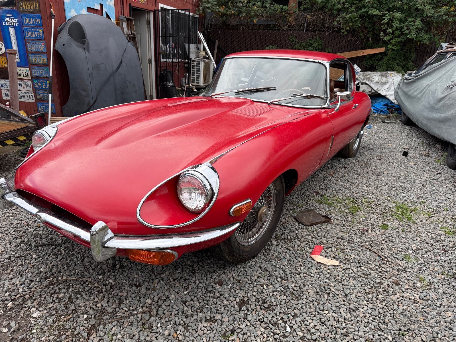 Jaguar-XKE-1969-Hatchback-5