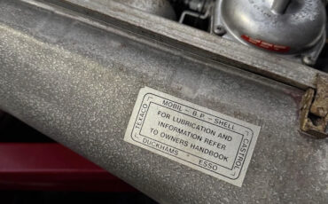 Jaguar-XKE-1971-Convertible-12