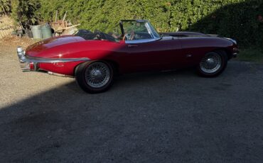 Jaguar-XKE-1971-Convertible-3