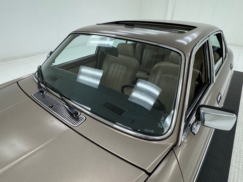 Jaguar-Xj6-1986-Antelope-Metallic-Doeskin-18