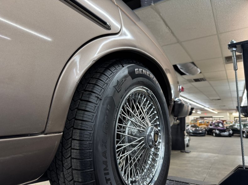 Jaguar-Xj6-1986-Antelope-Metallic-Doeskin-36