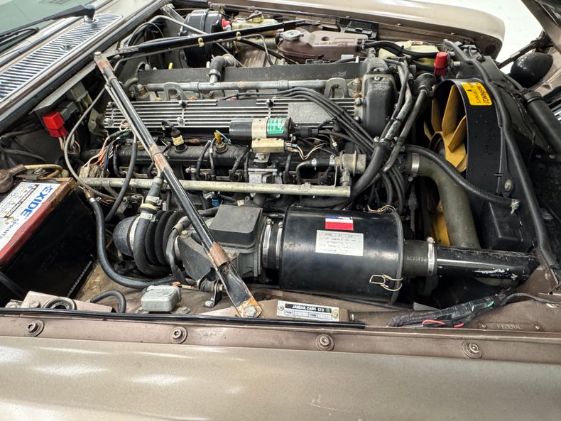 Jaguar-Xj6-1986-Antelope-Metallic-Doeskin-44