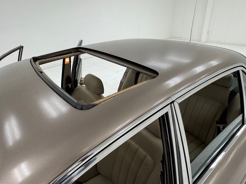 Jaguar-Xj6-1986-Antelope-Metallic-Doeskin-5