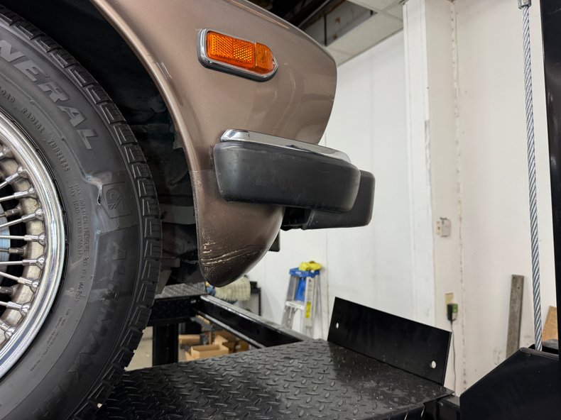 Jaguar-Xj6-1986-Antelope-Metallic-Doeskin-9