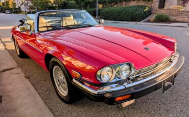 Jaguar-Xjs-1989-Red-Tan