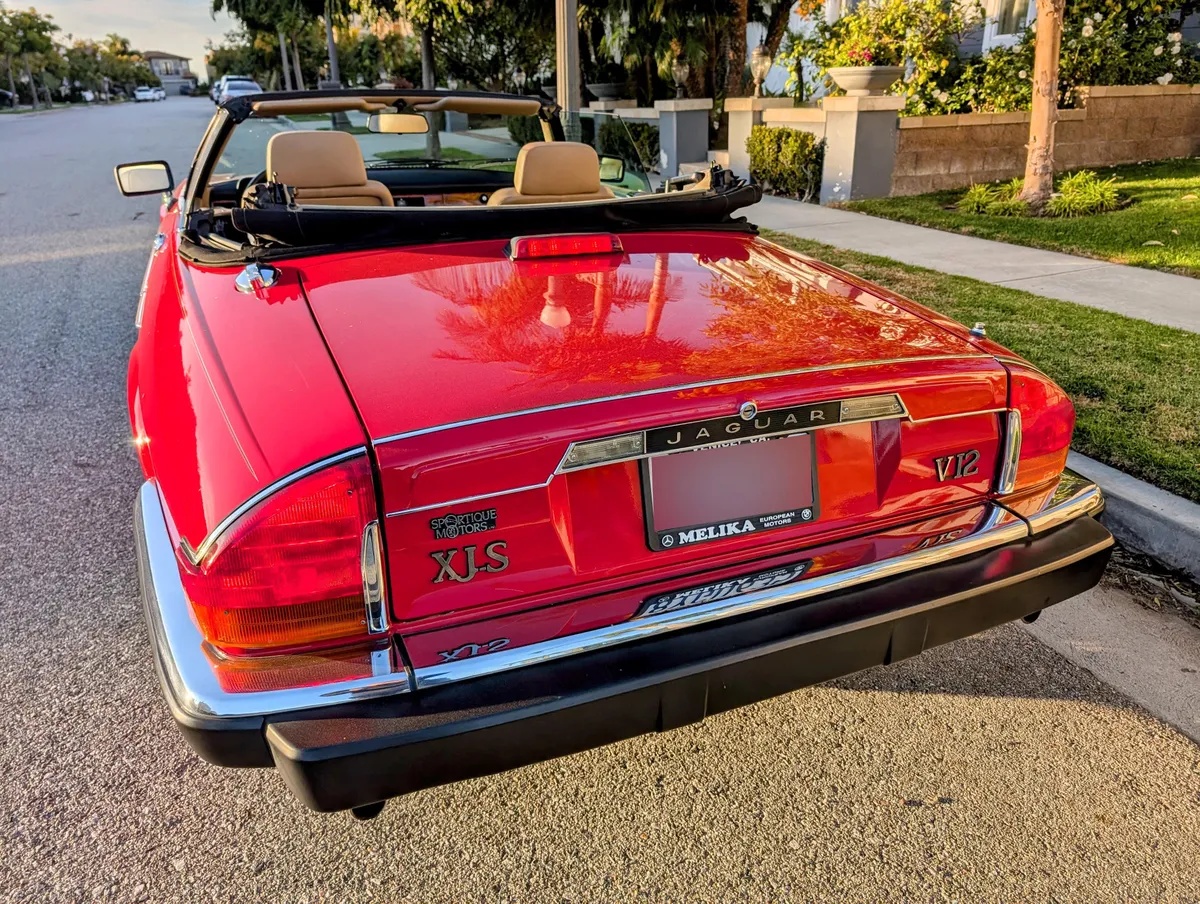 Jaguar-Xjs-1989-Red-Tan-5