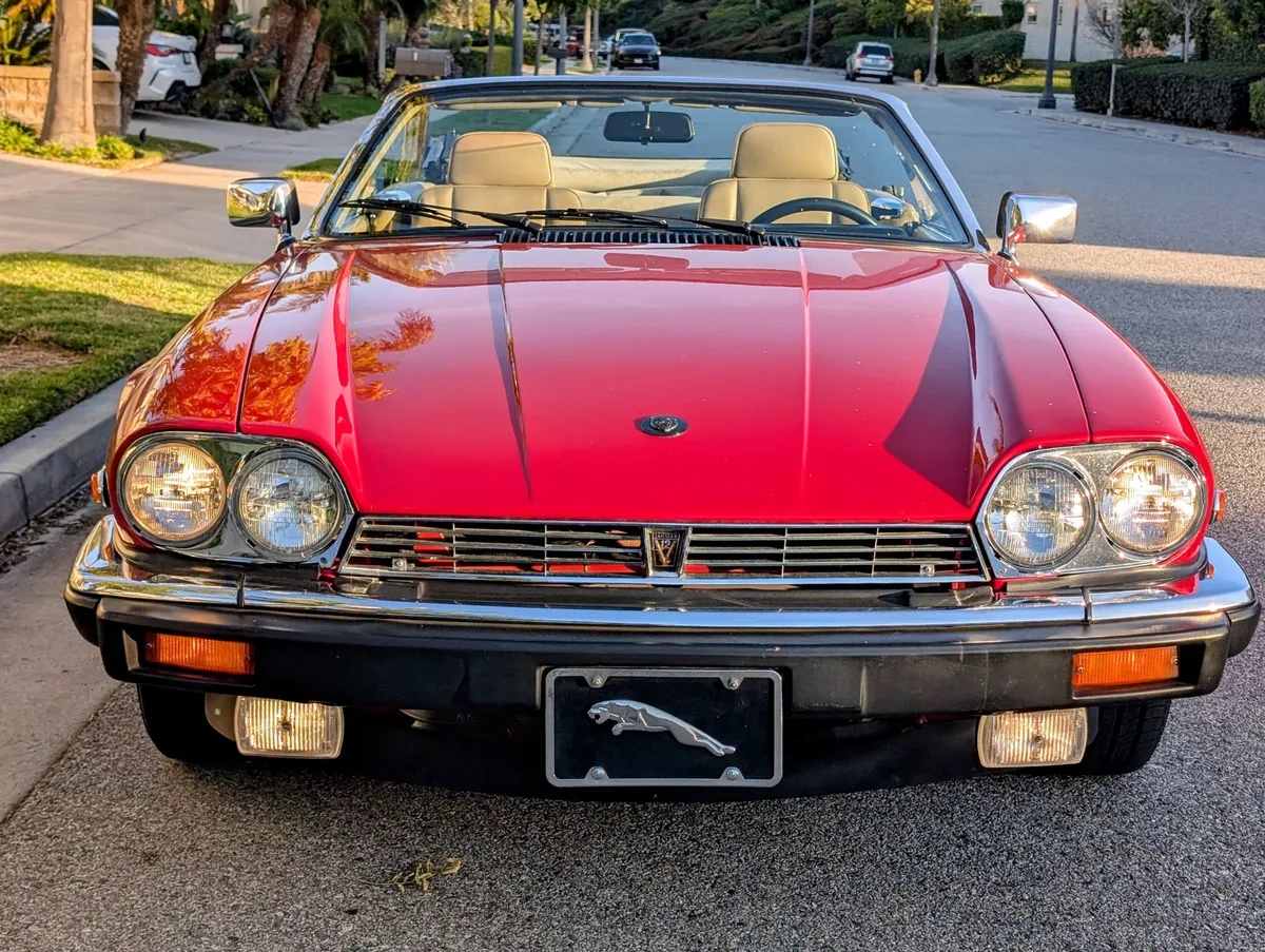 Jaguar-Xjs-1989-Red-Tan-6