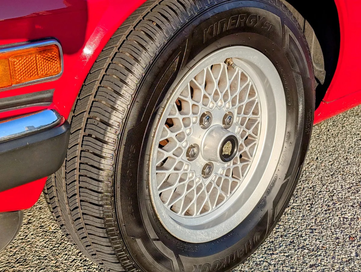 Jaguar-Xjs-1989-Red-Tan-7