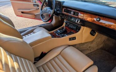 Jaguar-Xjs-1989-Red-Tan-9
