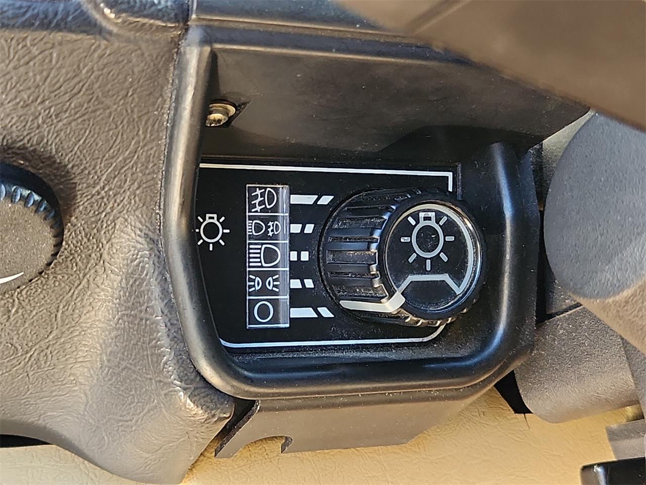 Jaguar-Xjs-1990-BLUE-TAN-13