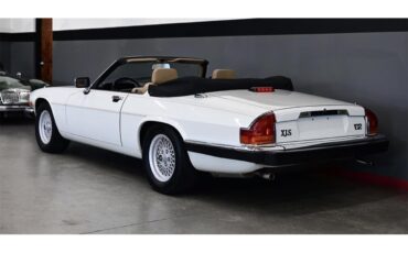 Jaguar-Xjs-1990-White-Beige-12