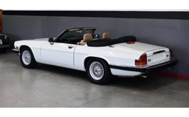 Jaguar-Xjs-1990-White-Beige-13