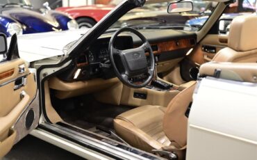 Jaguar-Xjs-1990-White-Beige-16