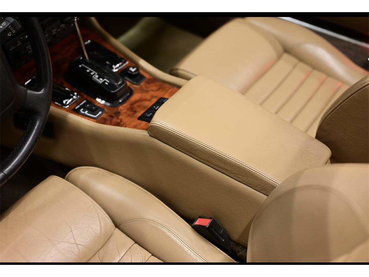 Jaguar-Xjs-1990-White-Beige-20