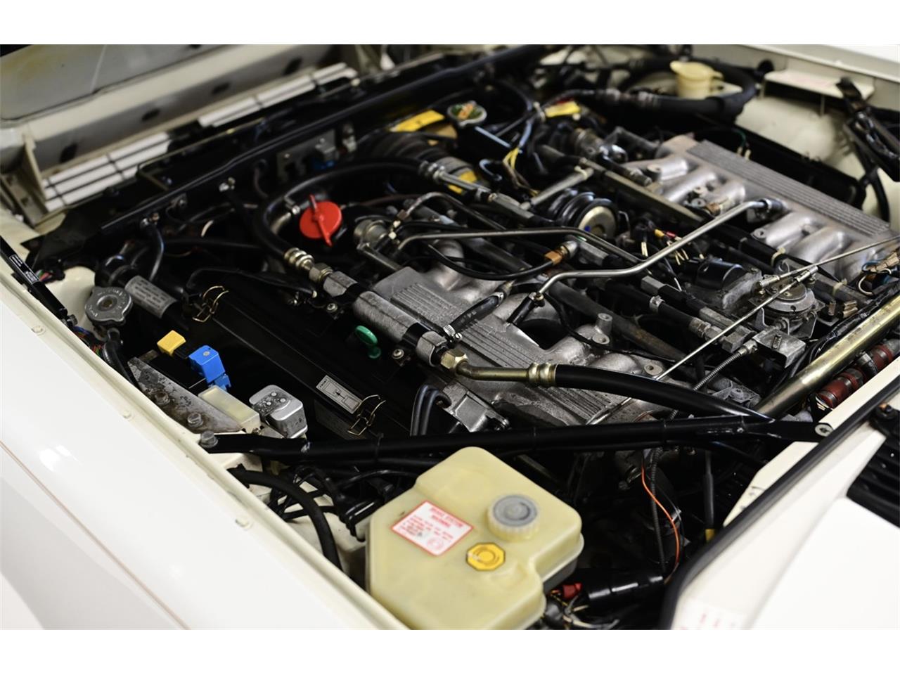 Jaguar-Xjs-1990-White-Beige-26